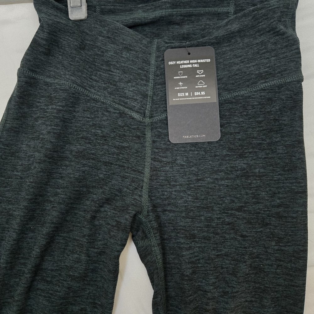 Fabletics Cozy Heather Green High-Waisted Leggings NEW WITH TAGS
